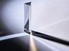 Prism for light decomposition