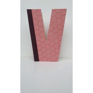 Book - Letter - V - large pink flowers
